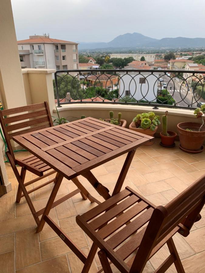Noemi - Panoramic, Speed Wi-fi, Fully Equipped * Olbia